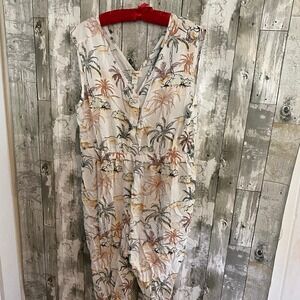 World Market white sleeveless palm tree print jumpsuit S/M